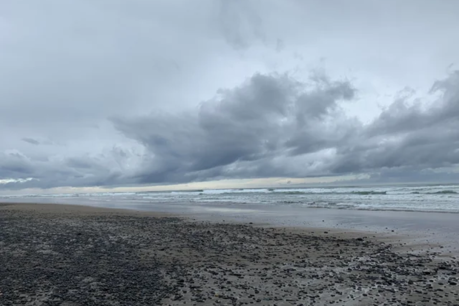 maryland city grey skys